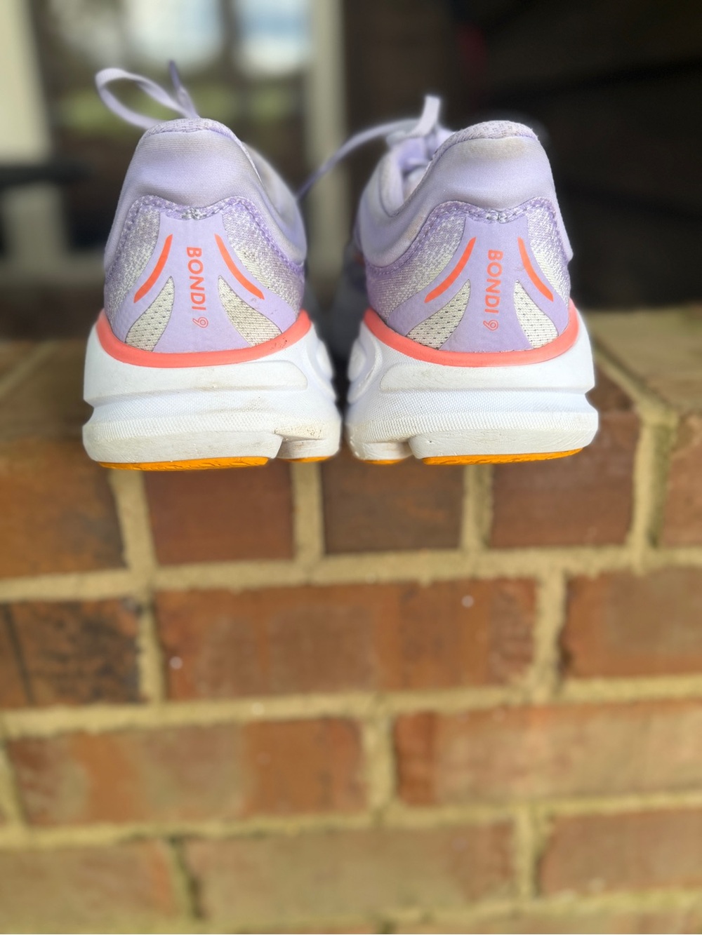 Women’s Hoka Bondi 9 size 8.5B - Picture 3 of 7